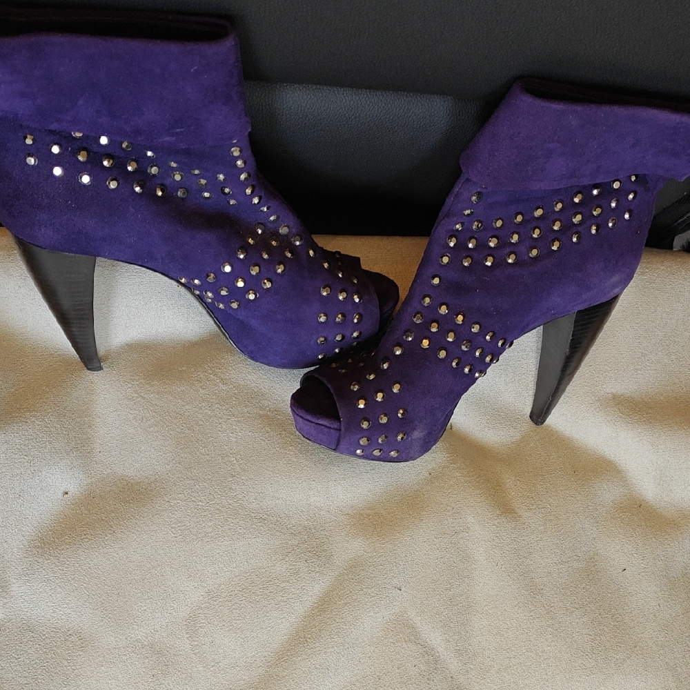 Vero Cuoio Purple Studded Heeled Boots